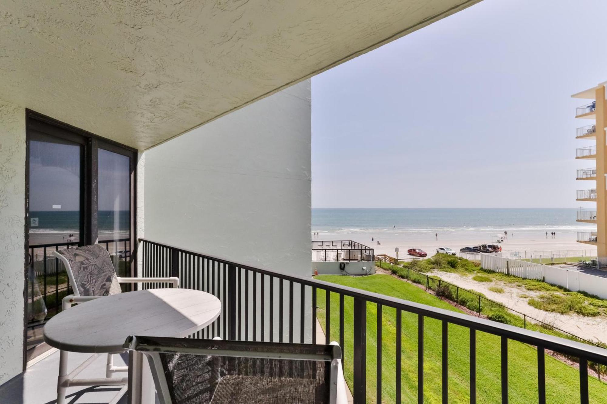 1 Bedroom -1 Bath With Ocean Views At Ocean Trillium 302 New Smyrna Beach Εξωτερικό φωτογραφία